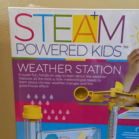 NEW Steam Powered Kids Weather Station - Picture 2 of 8